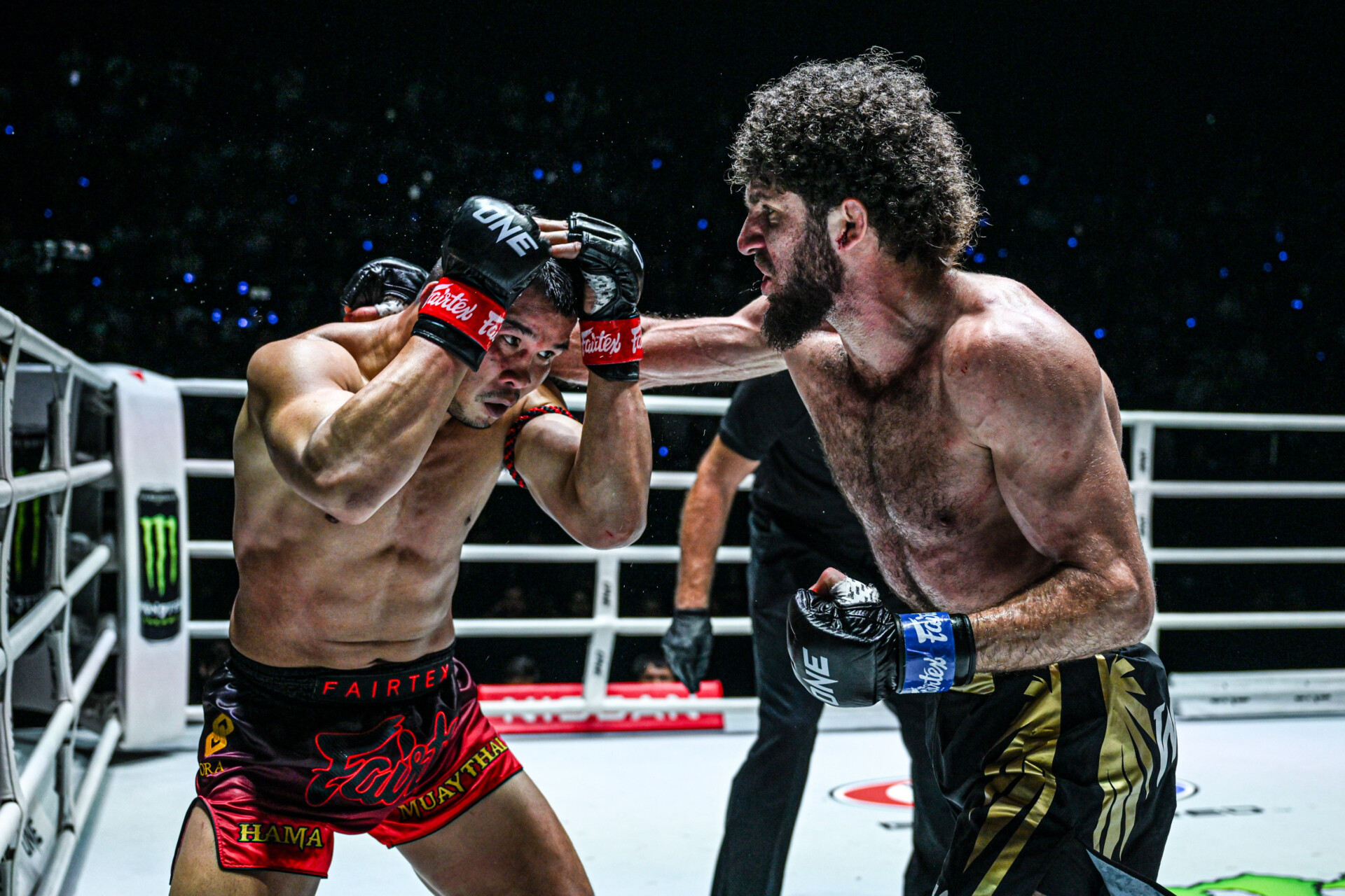 น้องโอ๋ ฮาม่ามวยไทย vs เคียมรัน นาบาติ ONE ลุมพินี 81: ซุปเปอร์บอน vs โจ