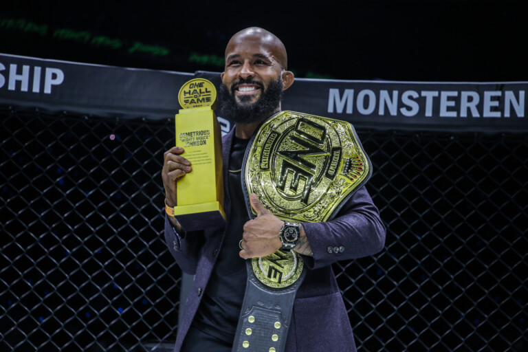 ONE 168 Demetrious Johnson (12)