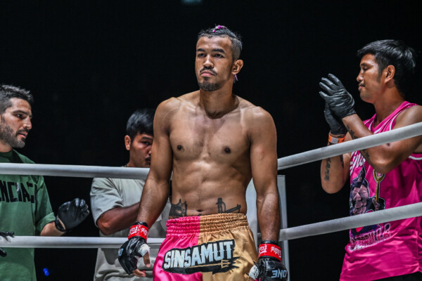 Cover_OFN25_Sinsamut_Post03