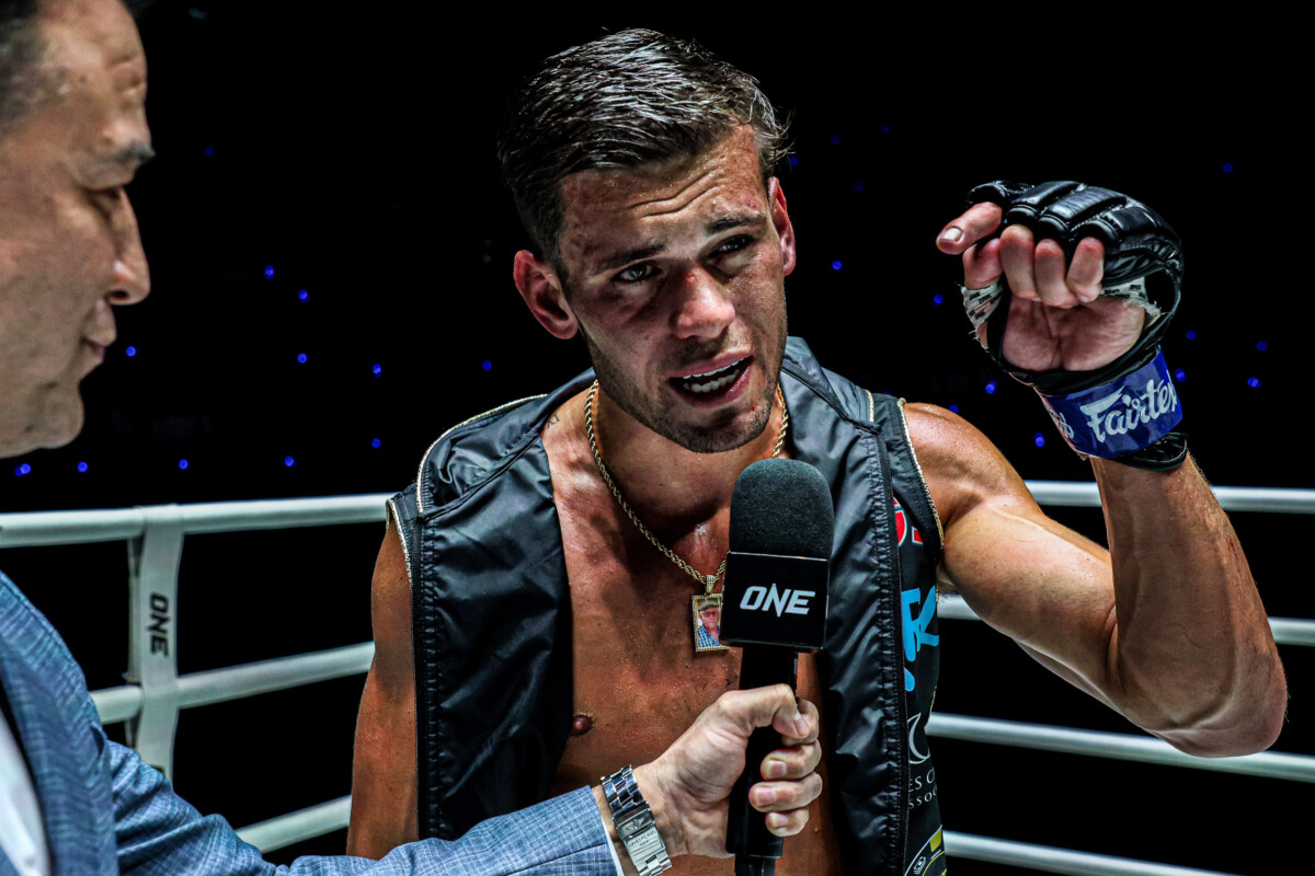 06 Rungrawee vs George Jarvis OL85 (30)