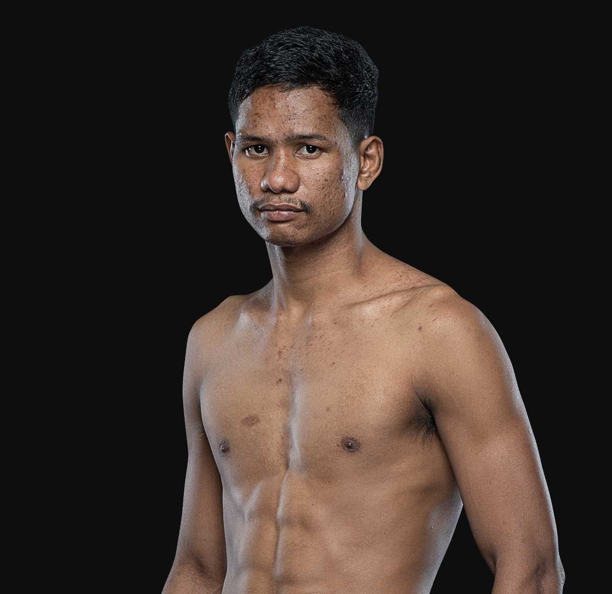 กฤษณะ ดาวเด่นมวยไทย