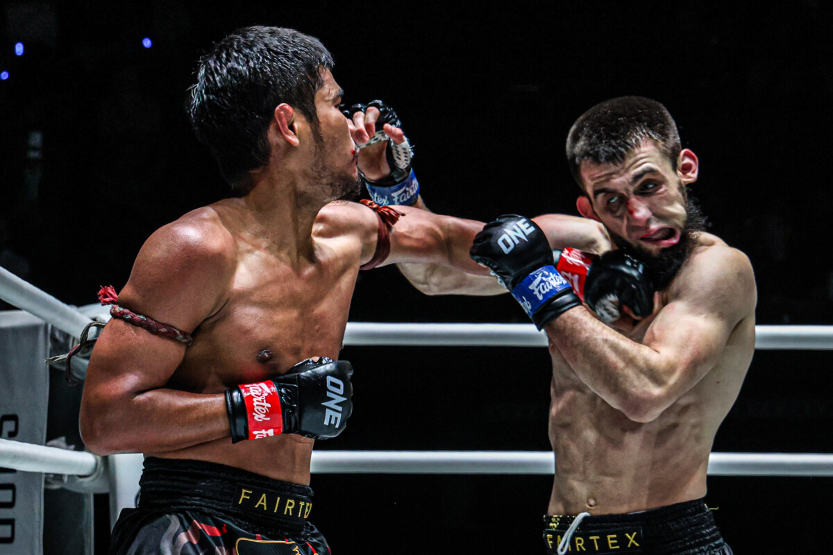 OL100 Muangthai Vs Ibragim Abdulmedzhidov (11)