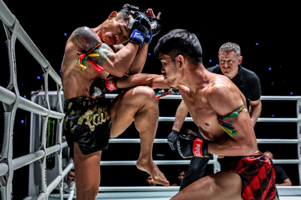 OL101_12 Nakrob vs Puengluang (24)