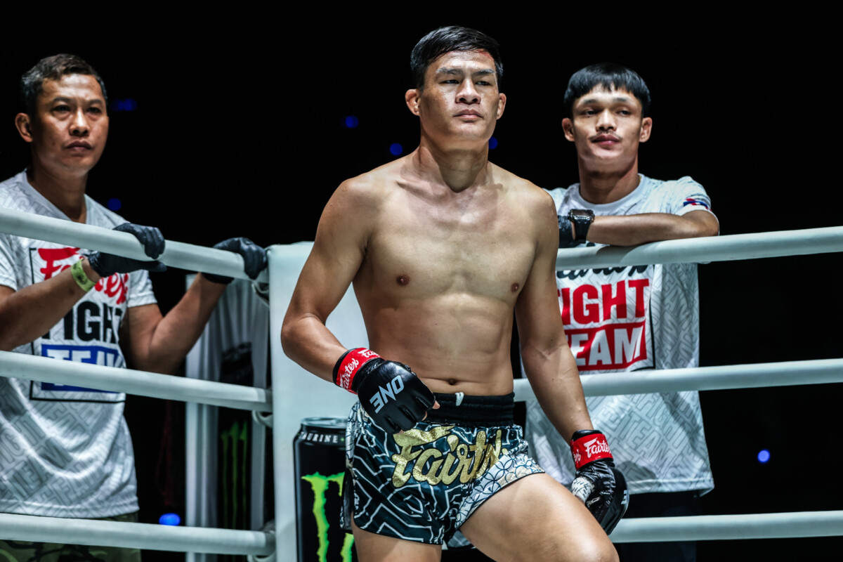 OFN31_03_Saemapetch_VS_AbdullaDayakaev (48)