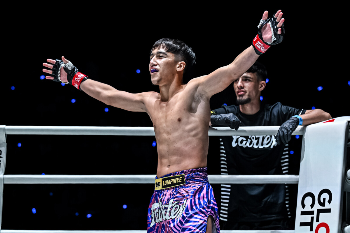 OL 106 Khasan Salomov vs Payakrut (30)