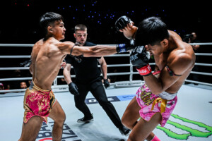 08 Nakrob Fairtex VS Jaosuayai OFN32 10