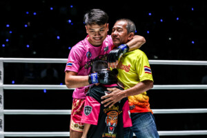 08 Nakrob Fairtex VS Jaosuayai OFN32 2 1