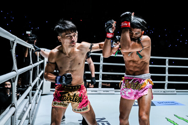 08 Nakrob Fairtex VS Jaosuayai OFN32 (7)