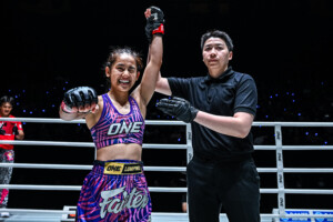 OL111 Islay Erika Bomogao vs Nerea Rubio 13