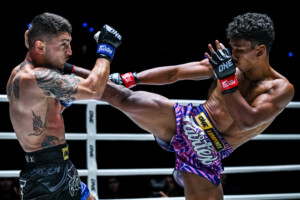 OL111 Petsukumvit vs Silviu Vitez 38