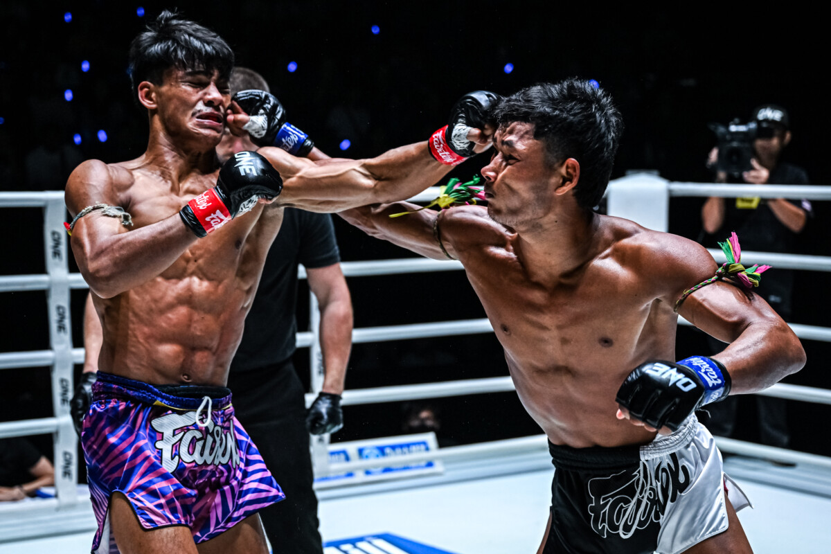 OL111 Petwichit vs Sonrak (4)