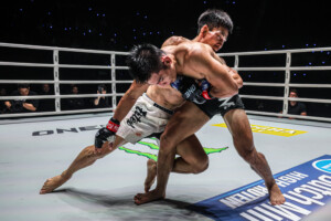OL112_01 Trong Vinh Mui vs Yin Xiangzhao 18