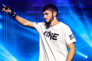 OL113 Denphuthai vs Asadula Imangazaliev 2