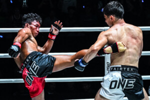 OL114 Petsukumvit vs Aslamjon Ortikov 9