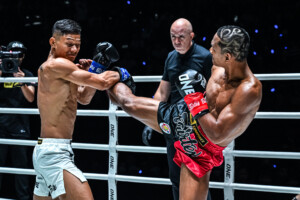 OL114_11_SangarthitvsSuablack 24