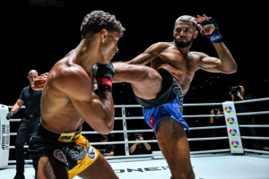 06 Otis Waghorn VS Hakim Bah OL118 33