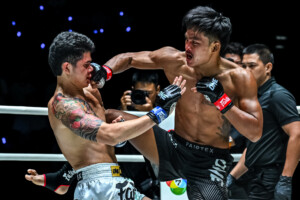 11 Suksawat VS Kongkula OL118 42