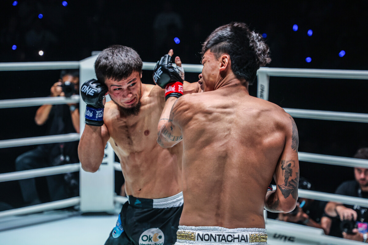 Abdulla Dayakaev Nontachai Jitmuangnon ONE Fight Night 33 11