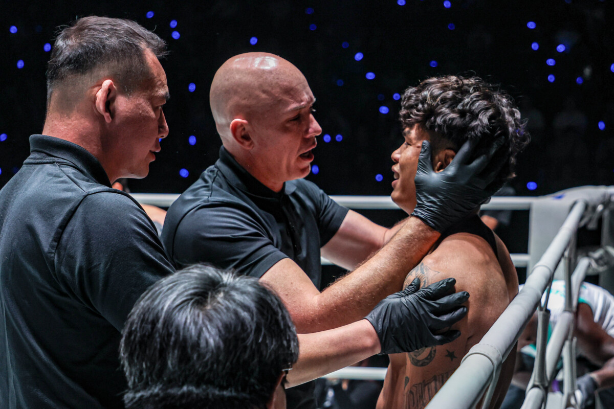 OFN33_03_NontachaiVSDayakaev (48)