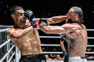 01 Jean Carlos Pereira vs Sheagh Dobbin OL121 11