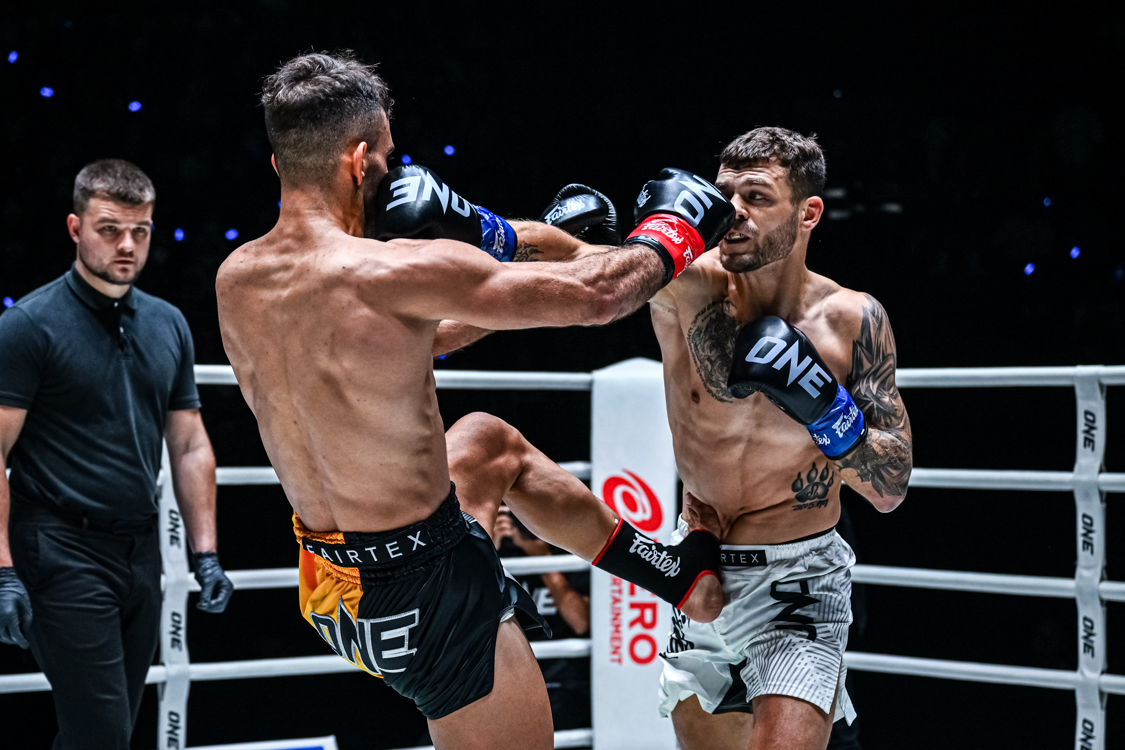 05 Mohammad Siasarani vs Oskar Siegert OL122 19.jpg