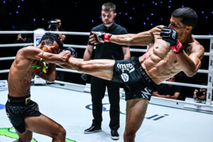 06 Walid Sakhraji vs Khunponnoi OL119 3