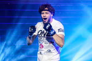 12 Tengnueng vs Maksim Bakhtin OL121 18