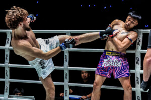 12 Tengnueng vs Maksim Bakhtin OL121 23