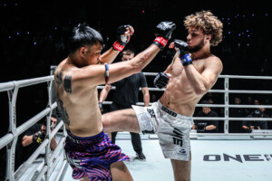 12 Tengnueng vs Maksim Bakhtin OL121 7