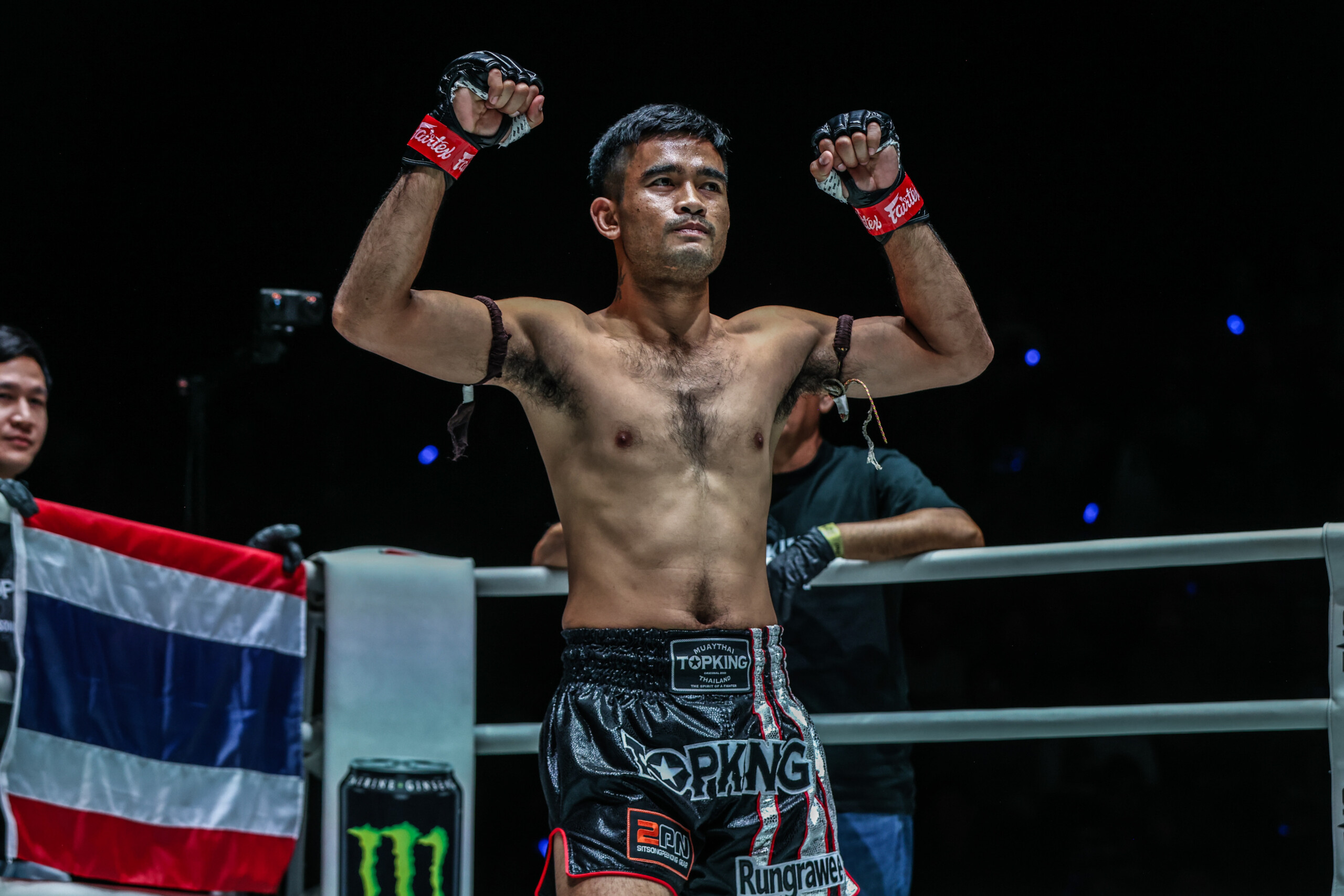 OFN34_07 Rungrawee VS Youssef Assouik (9)