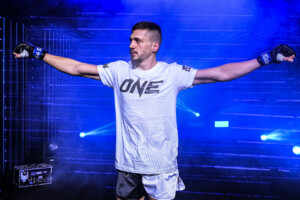 OL118_12_Worapon_VS_Soner_Sen 1