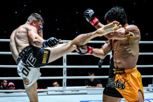 OL118_12_Worapon_VS_Soner_Sen 13