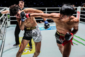 OL120 Wuttikrai vs Mohamed Taoufyq 18