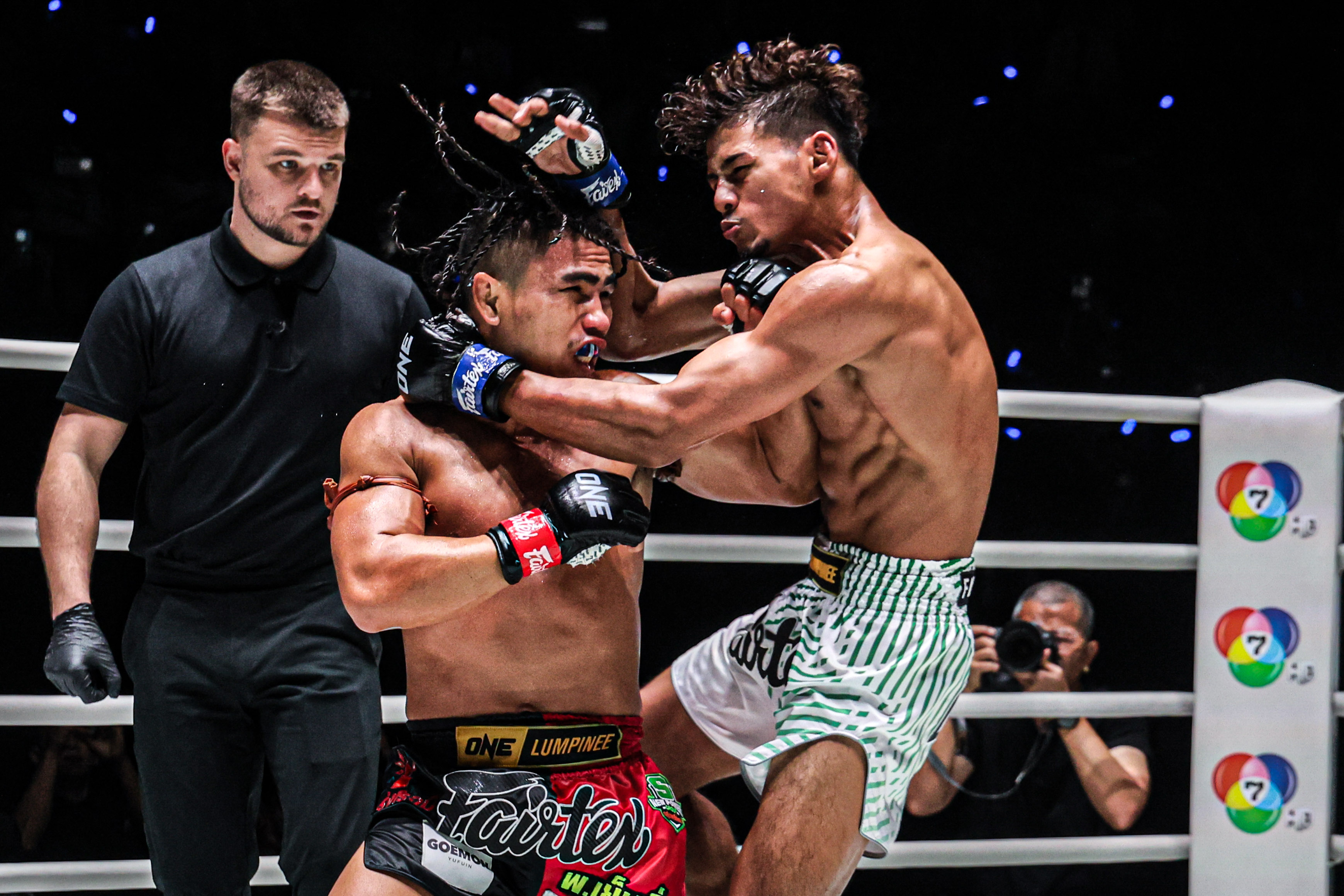 12 Suriyanlek vs Decho OL124 (23)