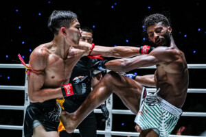 OL 123 Khunpon VS Edilson Rodrigues 14