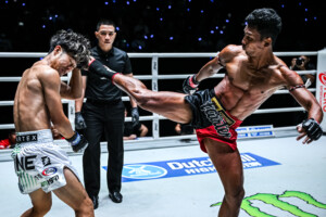 OL 123 Sanit VS Eisaku Ogasawara 38