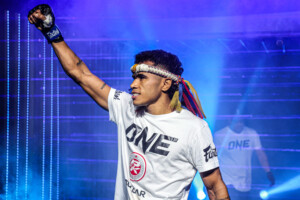 OL125 Kongchai vs Walter Goncalves 17