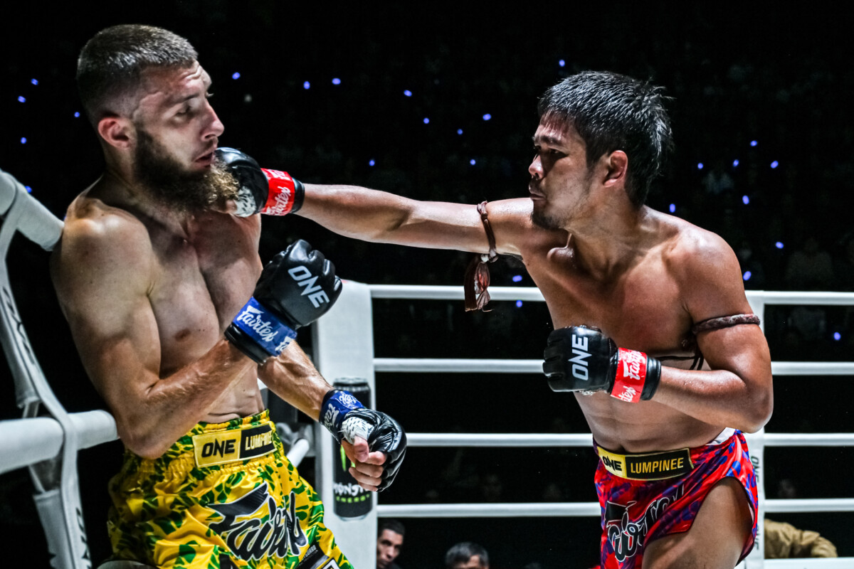 OL1265_10 Muangthai vs Antar Kacem (8)