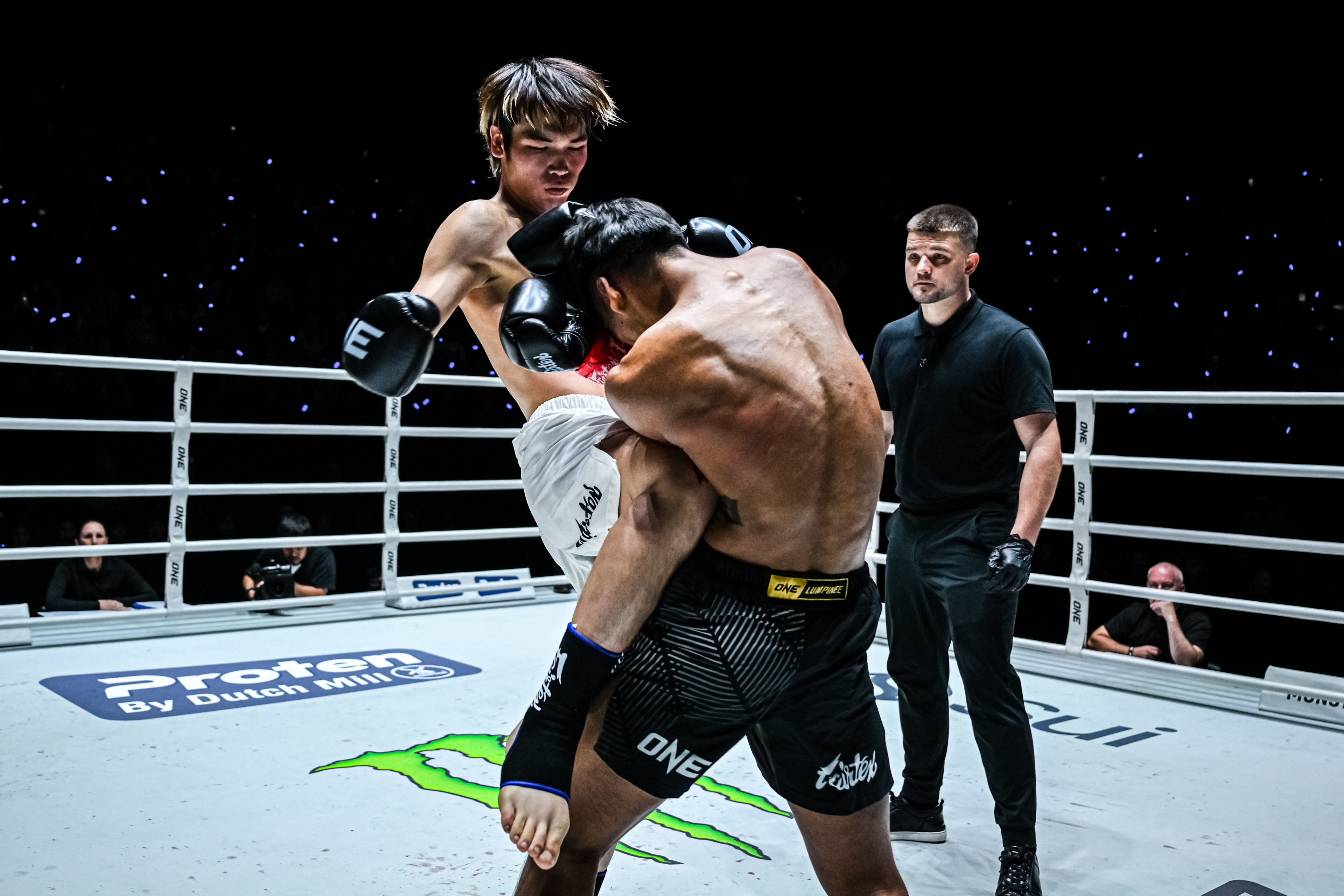 OL126_11 Shadow vs Liu Mengyang 23.jpg