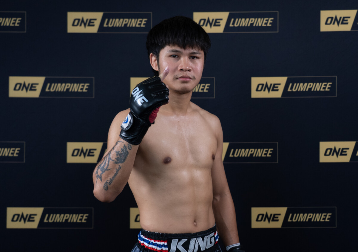 ค่ายพีเคส่งเข้าประกวด! “พระจันทร์ฉาย-เมืองไทย-ป้อมเพชร” โชว์ฟิตล่าสุด พร้อมลุยศึกใหญ่ ONE 3 ค่ายพีเคส่งเข้าประกวด