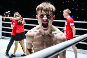 06 Fergus Smith vs Zahran Al Wesabi OL129 17