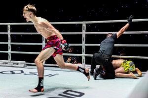 06 Fergus Smith vs Zahran Al Wesabi OL129 28