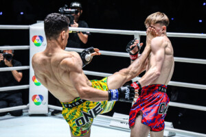 06 Fergus Smith vs Zahran Al Wesabi OL129 9