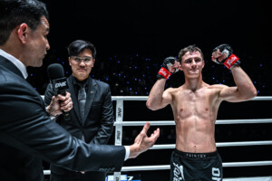 06 Rustam Yunusov vs Petsukumvit OL131 14