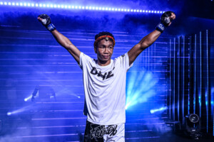 06 Rustam Yunusov vs Petsukumvit OL131 42