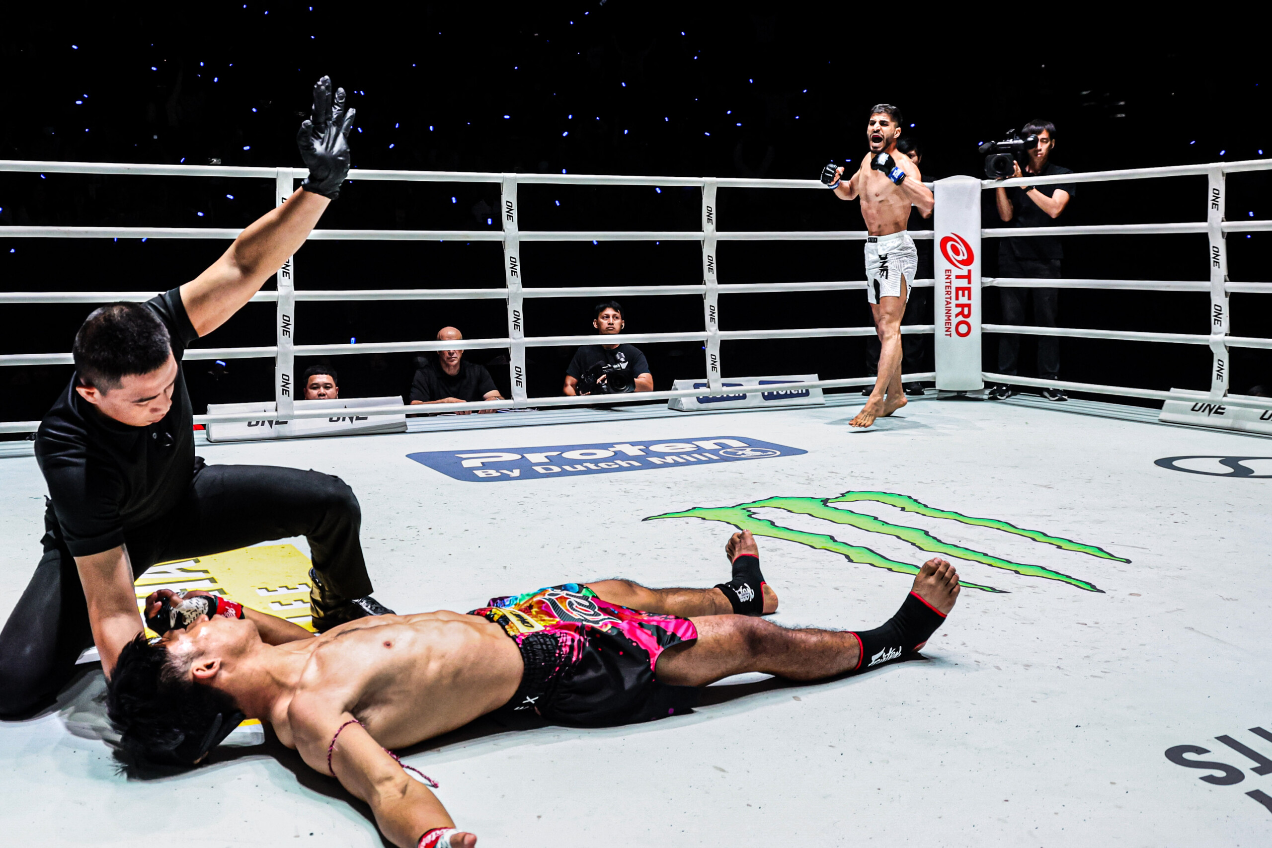 11 Petlampun vs Ayad Albadr OL129 (17)