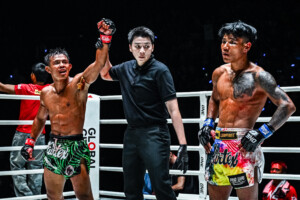 11 Songchainoi vs Salai Htan Khee Shein OL130 39