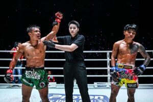 11 Songchainoi vs Salai Htan Khee Shein OL130 6