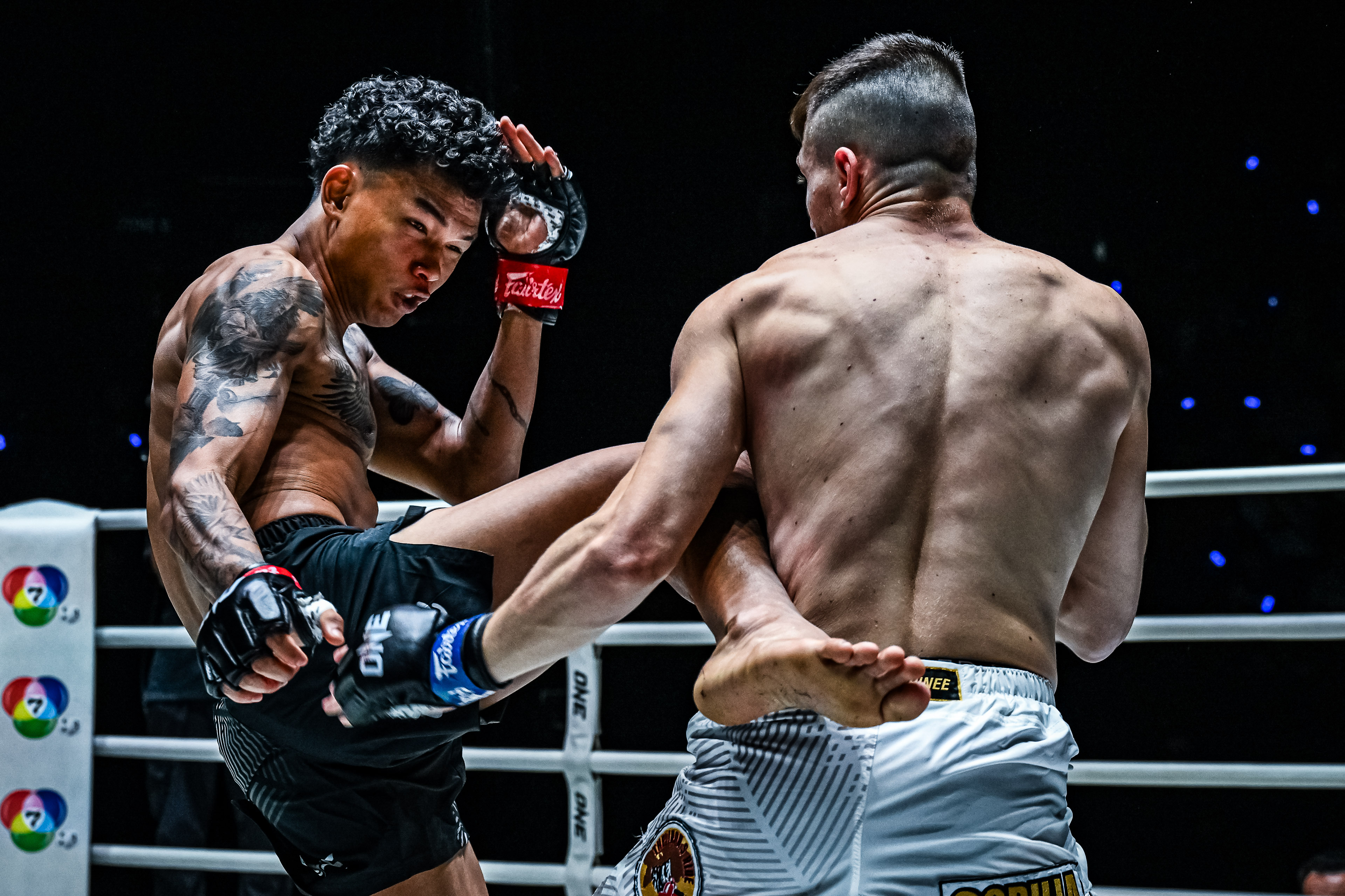 12 Nontachai vs Soner Sen OL130 55.jpg