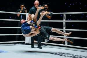 OFN36_06 Jarred Brooks VS Mansur Malachiev 17